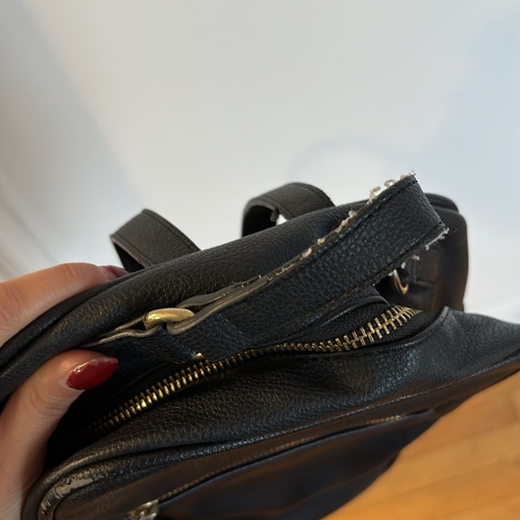 Tommy Hilfiger small backpack - Picture 2 of 3